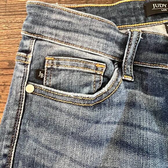 JUDY BLUE RELAXED FIT MID RISE STYLE JB82103MD SIZE 3/26 - Picture 8 of 10